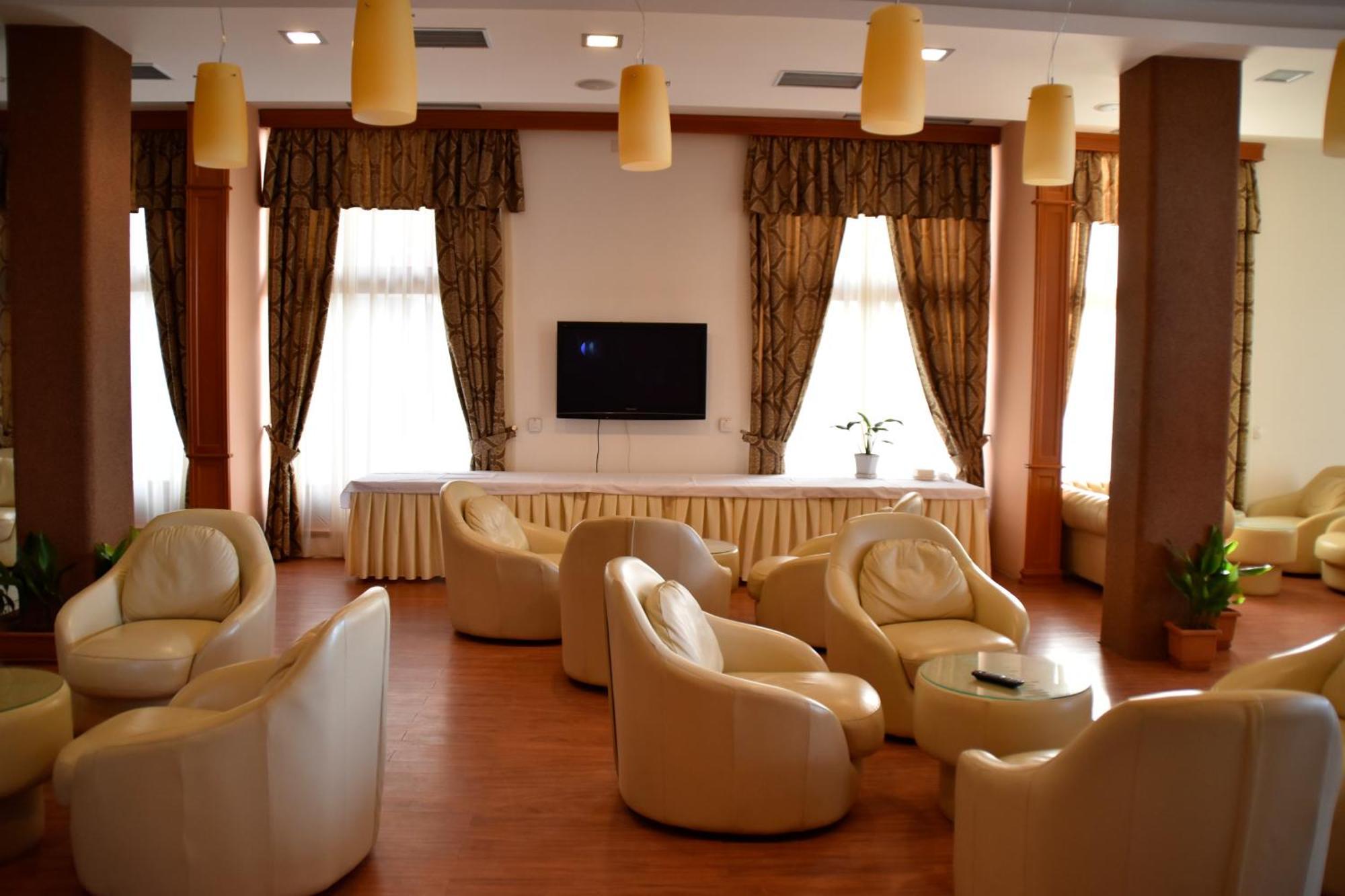 Millennium Hotel Tushemisht